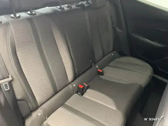 PEUGEOT 2008 II - voiture d'occasion - Photo 11