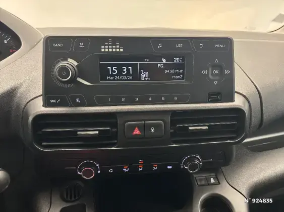 PEUGEOT PARTNER III - voiture d'occasion - Photo 13