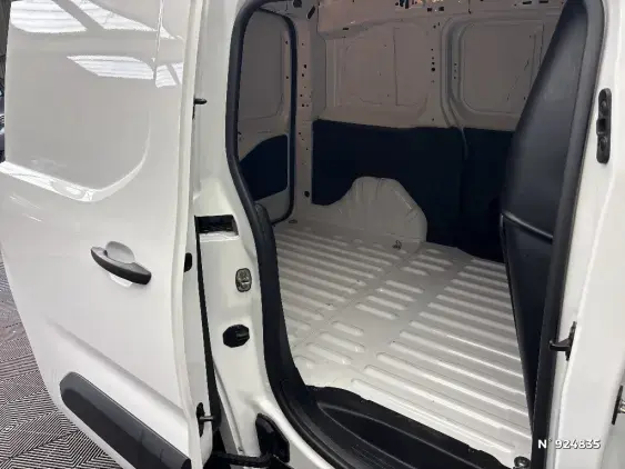 PEUGEOT PARTNER III - voiture d'occasion - Photo 11