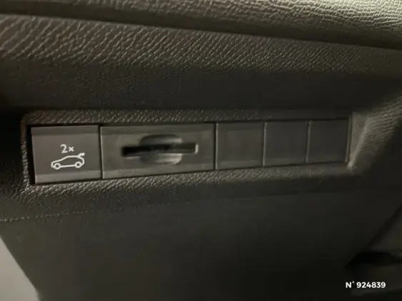 PEUGEOT 308 SW III - voiture d'occasion - Photo 15