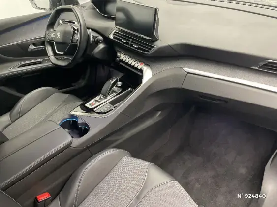 PEUGEOT 3008 II - voiture d'occasion - Photo 10