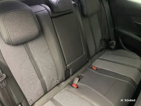 PEUGEOT 3008 II - voiture d'occasion - Photo 11