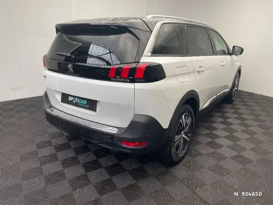 PEUGEOT 5008 II - voiture d'occasion - Photo 4
