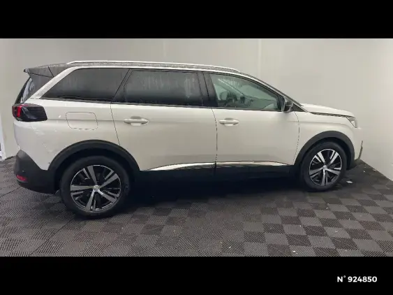 PEUGEOT 5008 II - voiture d'occasion - Photo 5