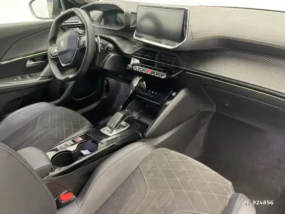 PEUGEOT 2008 II - voiture d'occasion - Photo 10