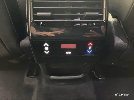 PEUGEOT 5008 III - voiture d'occasion - Photo 25