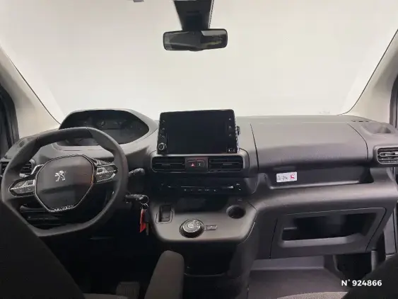 PEUGEOT PARTNER III - voiture d'occasion - Photo 9