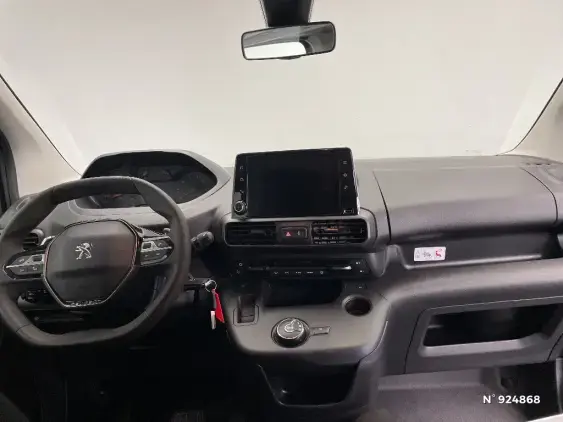 PEUGEOT PARTNER III - voiture d'occasion - Photo 9