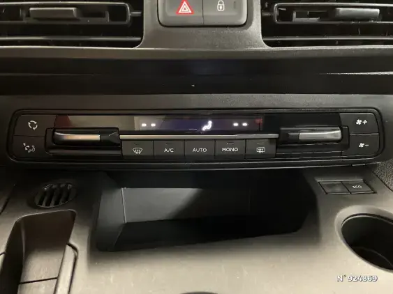 PEUGEOT PARTNER III - voiture d'occasion - Photo 29