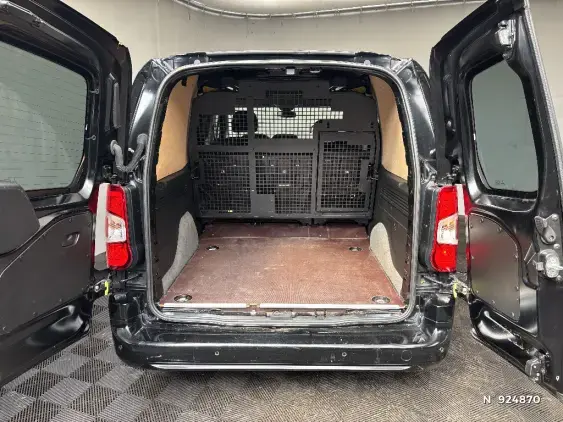 PEUGEOT PARTNER III - voiture d'occasion - Photo 7