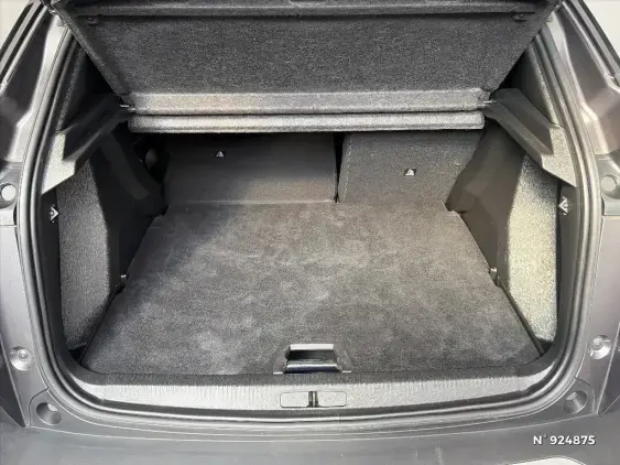 PEUGEOT 2008 II - voiture d'occasion - Photo 7