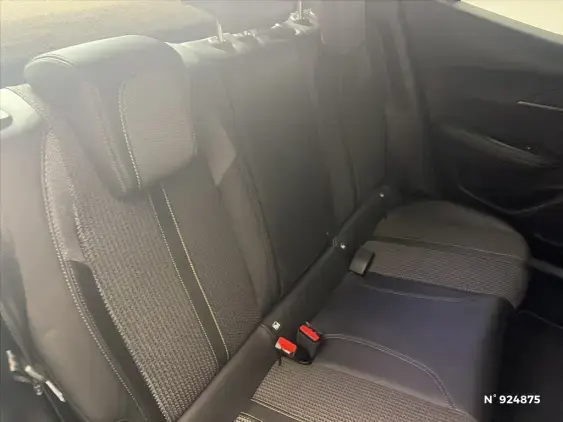PEUGEOT 2008 II - voiture d'occasion - Photo 11