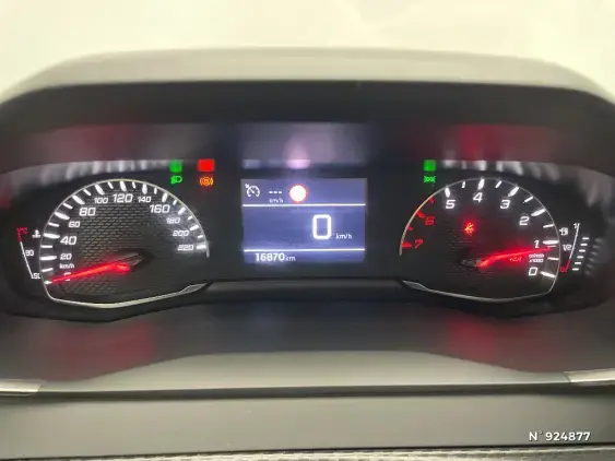 PEUGEOT 208 II - voiture d'occasion - Photo 12