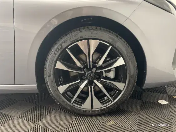 PEUGEOT 308 III - voiture d'occasion - Photo 8