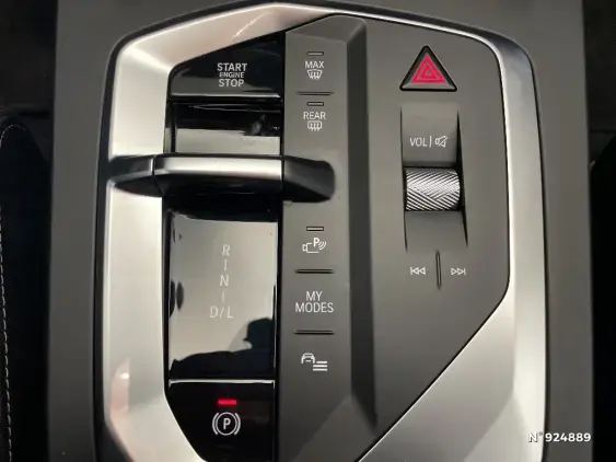 BMW SERIE 1 F70 - voiture d'occasion - Photo 15