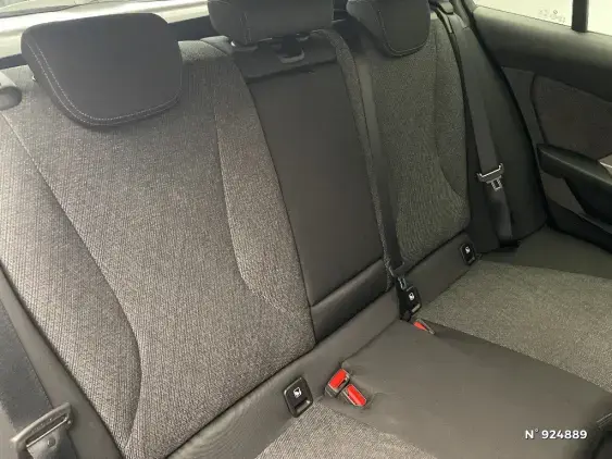 BMW SERIE 1 F70 - voiture d'occasion - Photo 11