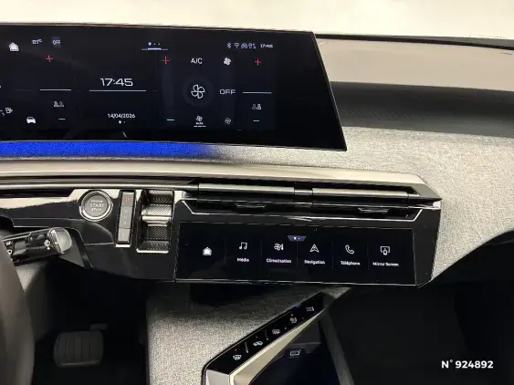 PEUGEOT 3008 III - voiture d'occasion - Photo 13