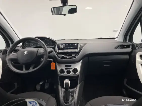 PEUGEOT 208 - voiture d'occasion - Photo 9
