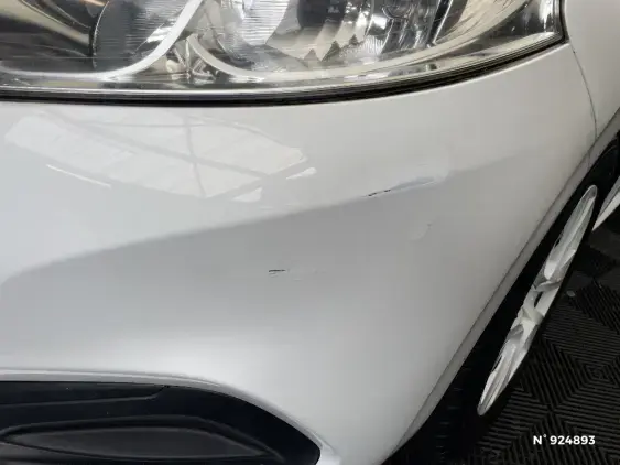 PEUGEOT 208 - voiture d'occasion - Photo 26