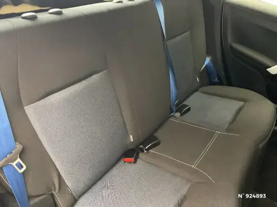 PEUGEOT 208 - voiture d'occasion - Photo 11