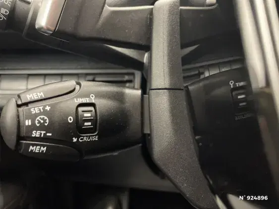 PEUGEOT 3008 II - voiture d'occasion - Photo 30