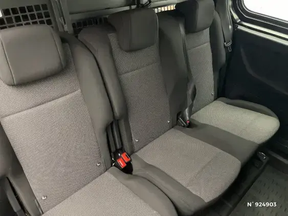 PEUGEOT PARTNER III - voiture d'occasion - Photo 11