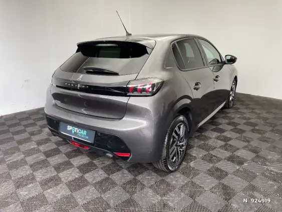 PEUGEOT 208 II - voiture d'occasion - Photo 4