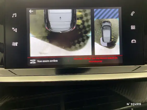 PEUGEOT 208 II - voiture d'occasion - Photo 14