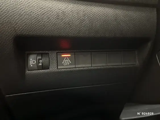 PEUGEOT 208 ELECTRIQUE II - voiture d'occasion - Photo 26
