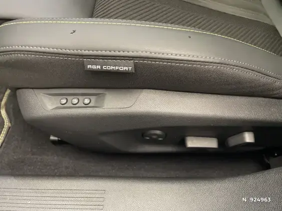 PEUGEOT 308 III - voiture d'occasion - Photo 26