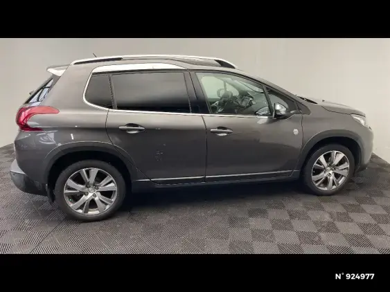 PEUGEOT 2008 - voiture d'occasion - Photo 5