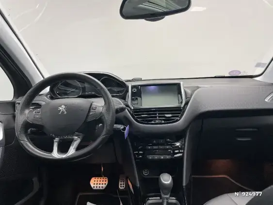 PEUGEOT 2008 - voiture d'occasion - Photo 9
