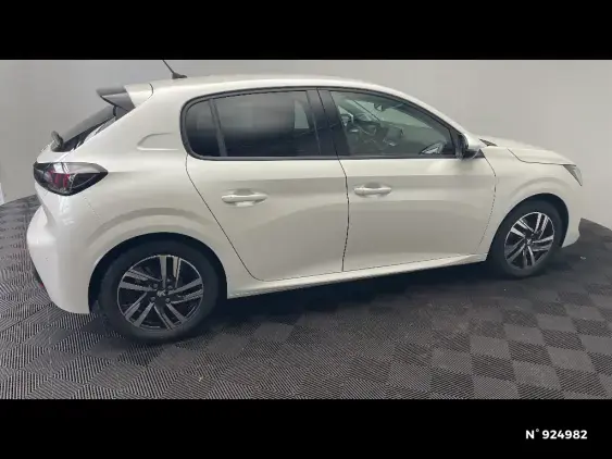 PEUGEOT 208 II - voiture d'occasion - Photo 5