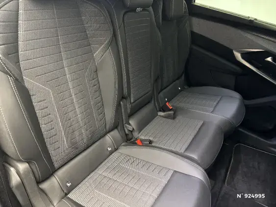 PEUGEOT 5008 III - voiture d'occasion - Photo 11