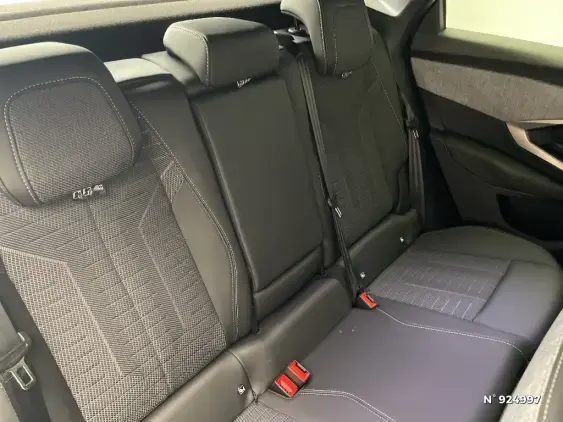 PEUGEOT 3008 III - voiture d'occasion - Photo 11
