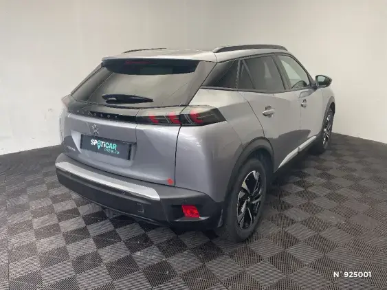 PEUGEOT 2008 ELECTRIQUE II - voiture d'occasion - Photo 4