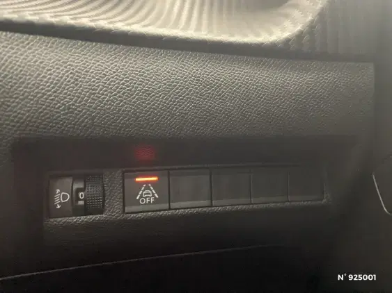 PEUGEOT 2008 ELECTRIQUE II - voiture d'occasion - Photo 15