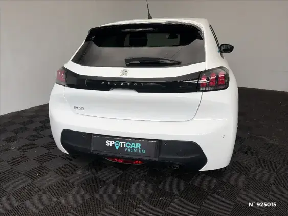PEUGEOT 208 II - voiture d'occasion - Photo 6