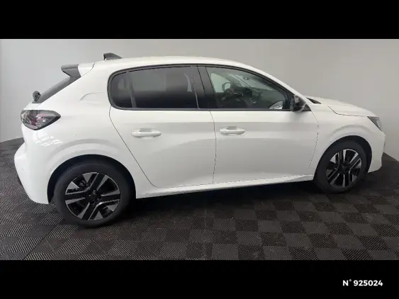 PEUGEOT 208 II - voiture d'occasion - Photo 5