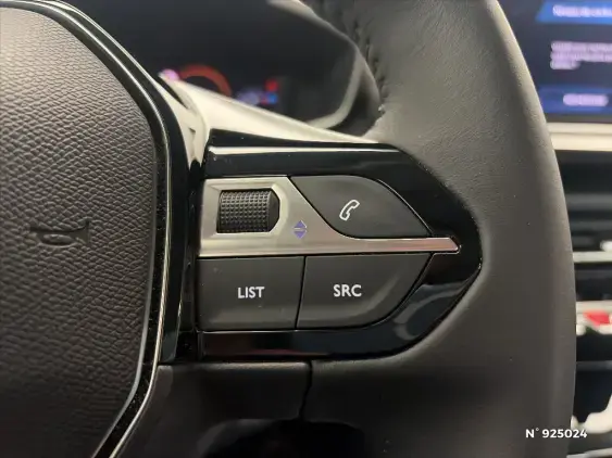 PEUGEOT 208 II - voiture d'occasion - Photo 15