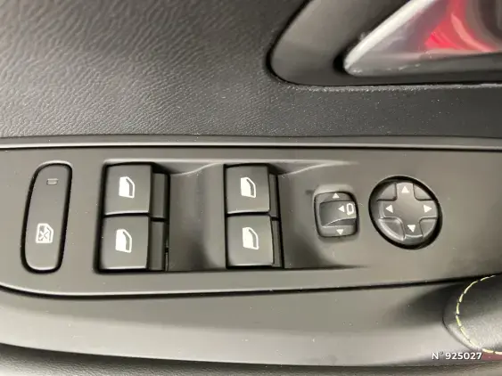 PEUGEOT 208 ELECTRIQUE II - voiture d'occasion - Photo 26