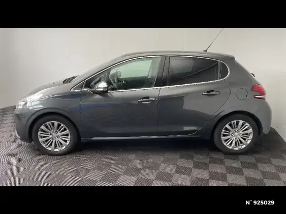 PEUGEOT 208 - voiture d'occasion - Photo 2