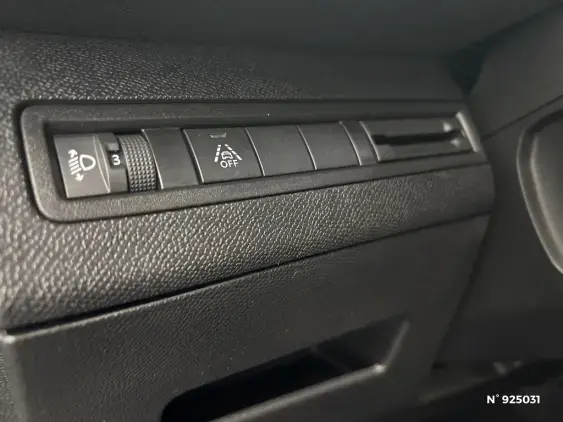 PEUGEOT 3008 II - voiture d'occasion - Photo 15