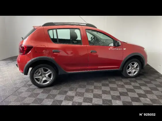 DACIA SANDERO II - voiture d'occasion - Photo 5