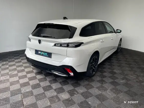 PEUGEOT 308 SW III - voiture d'occasion - Photo 4