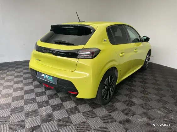PEUGEOT 208 ELECTRIQUE II - voiture d'occasion - Photo 4