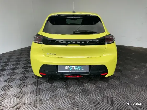 PEUGEOT 208 ELECTRIQUE II - voiture d'occasion - Photo 6