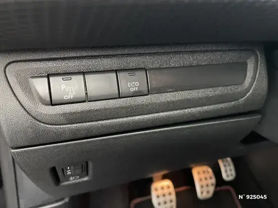 PEUGEOT 2008 - voiture d'occasion - Photo 15
