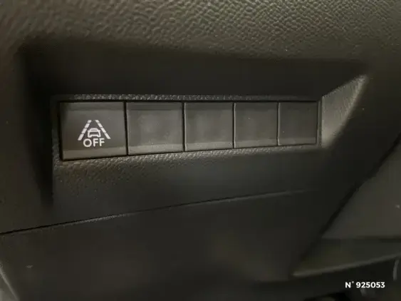 PEUGEOT 2008 ELECTRIQUE II - voiture d'occasion - Photo 15