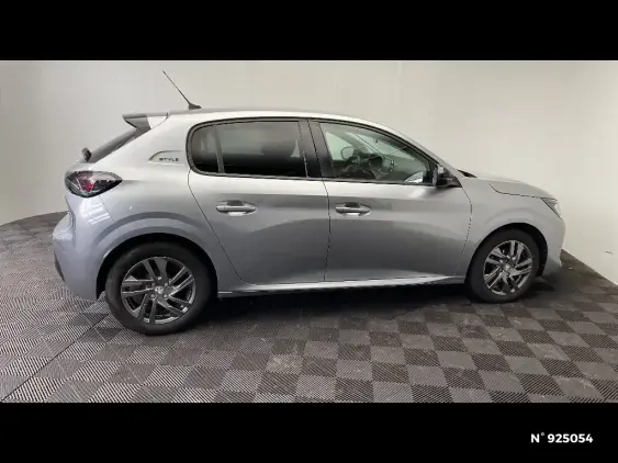 PEUGEOT 208 II - voiture d'occasion - Photo 5